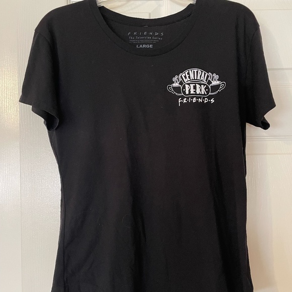 Friends T-Shirt - Picture 1 of 2